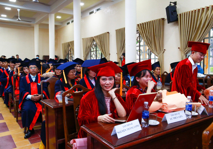 Các tân tiến sĩ.