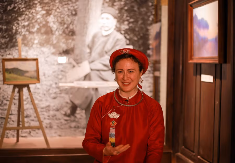 Hậu duệ đời thứ 5 của vua Hàm Nghi - TS. Amandine Dabat.