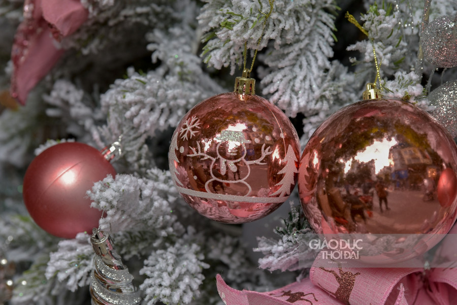 Hàng Mã lung linh đón Noel sớm ảnh 6
