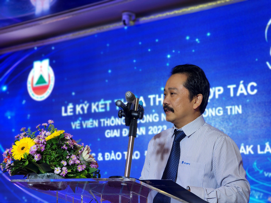 Ông Nguyễn Nam Quốc - Giám đốc VNPT Đắk Lắk đánh giá về triển vọng triển khai chuyển đổi số trong GD trên địa bàn tỉnh (ảnh: Thành Tâm).