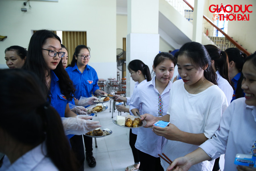 Kết thúc buổi thi, đây cũng chính là sự động viên, tạo sự an tâm cho tất cả các bạn thí sinh