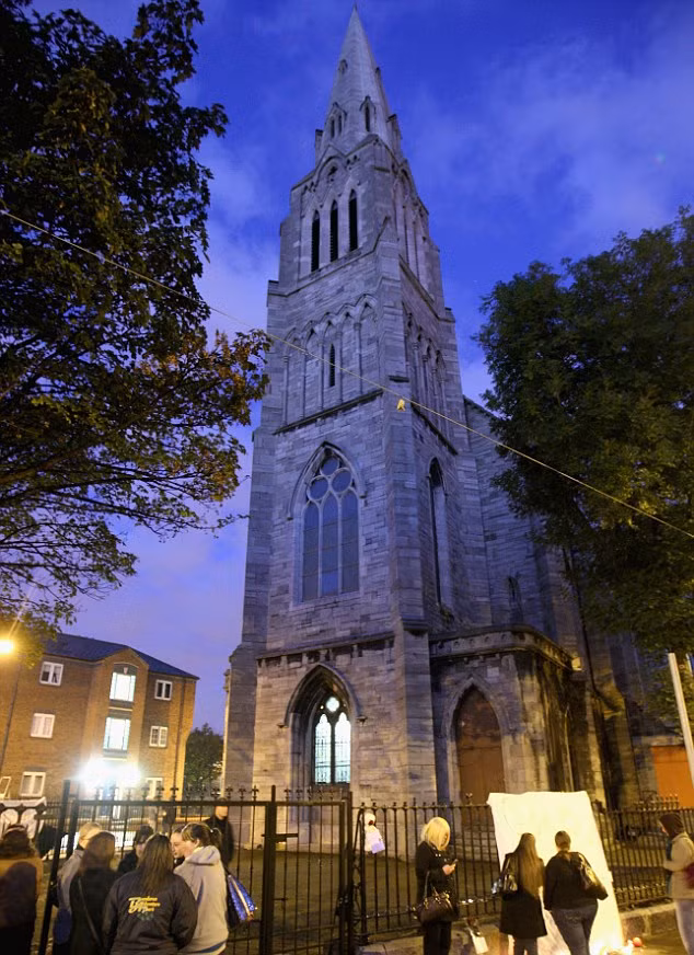 Nhà thờ - nơi tổ chức tang lễ