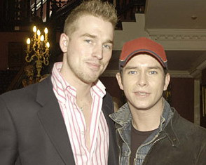 Stephen và "chồng" Andy Cowles Stephen và