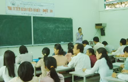 Bộ GD&amp;ĐT tuyển dụng công chức