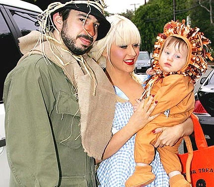 Christina Aguilera quyết tâm thành bà mẹ đảm đang