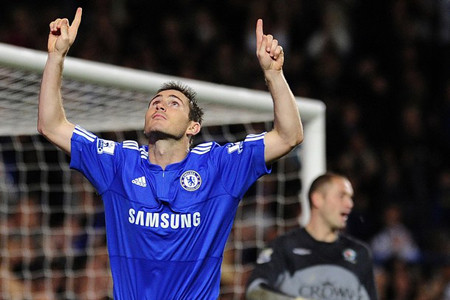 Frank Lampard tiếp tục tỏa sáng khi lập cú đúp bàn thắng