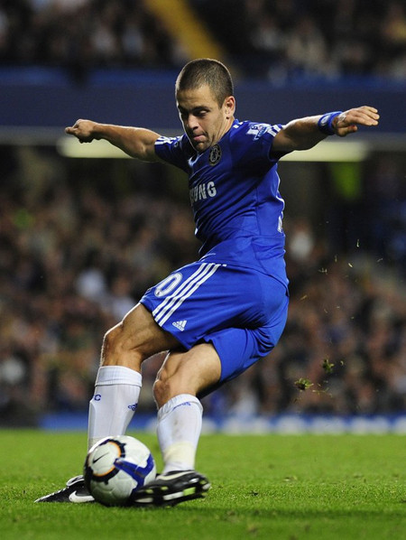 Joe Cole có sự trở lại ấn tượng