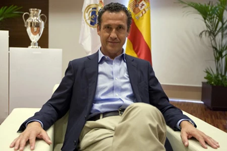 Valdano tin Maradona sẽ thành công