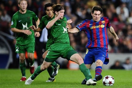 Barcelona (phải) bất ngờ gục ngã ngay tại thánh địa Nou Camp Barcelona (phải) bất ngờ gục ngã ngay tại thánh địa Nou Camp