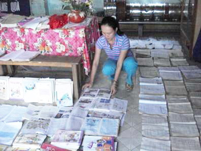 Kon Tum: Vượt khó đến trường sau lũ ảnh 1