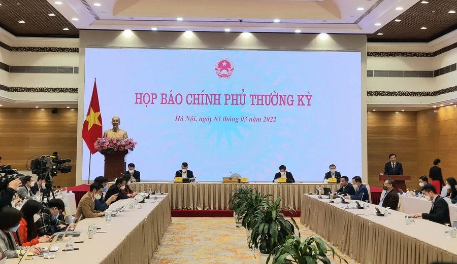 Toàn cảnh họp báo