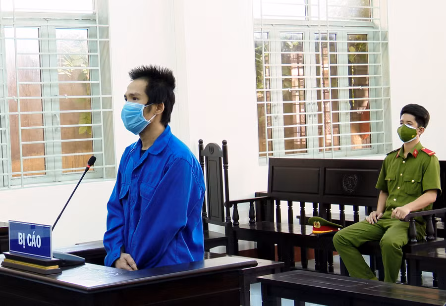 Bị cáo Lê Văn Nhiều tại phiên tòa xét xử.