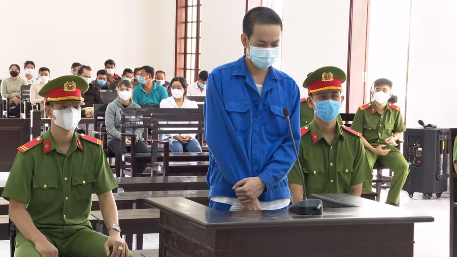 Bị cáo Nguyễn Hải Âu tại phiên tòa xét xử.