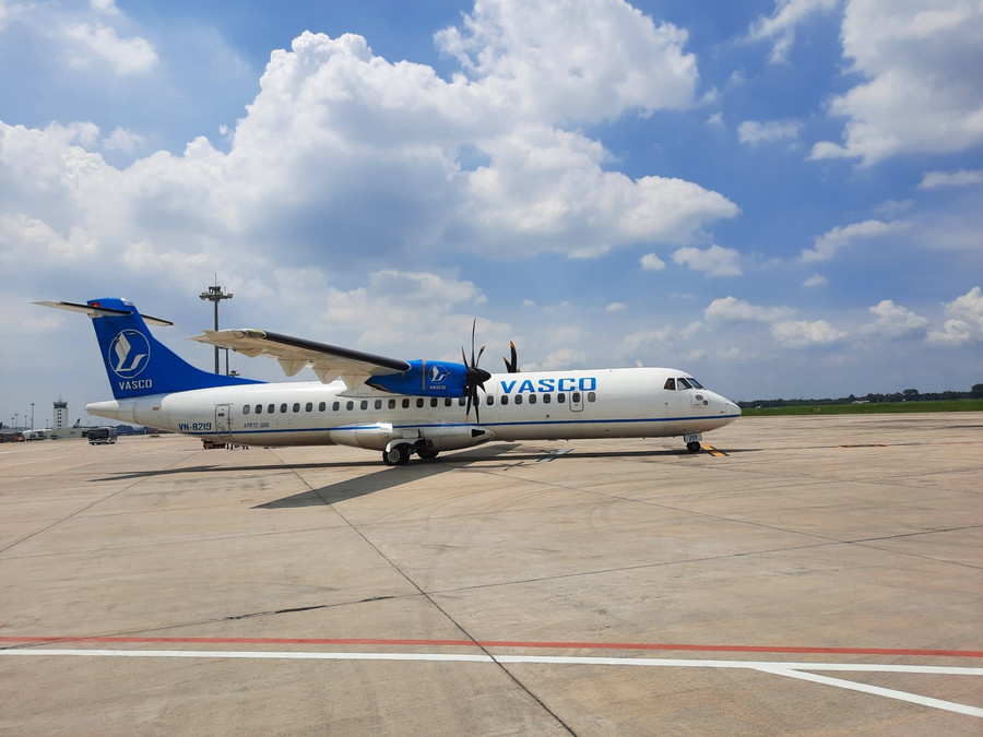 Chuyến bay mang số hiệu 0V8058, cất cánh lúc 11h37 từ Côn Đảo và hạ cánh an toàn ở Tân Sơn Nhất lúc 12h15.