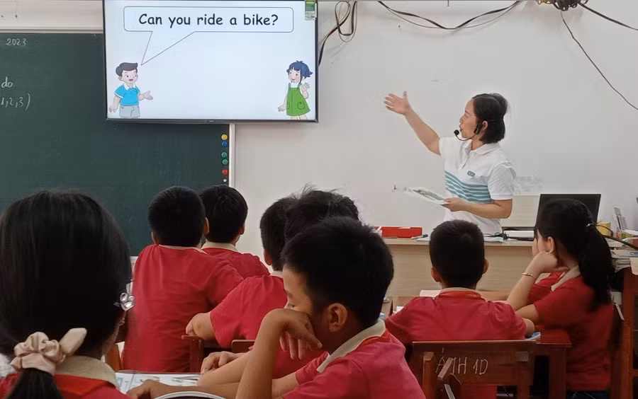 Một lớp học ở huyện Nghĩa Hưng (Nam Định).