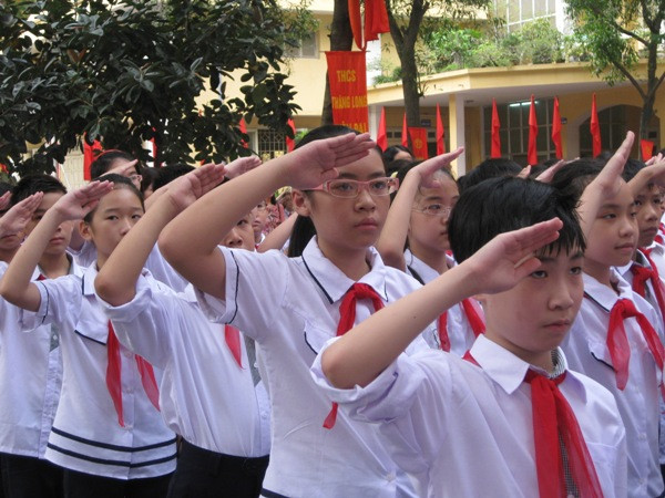 Băn khoăn đồng phục học sinh