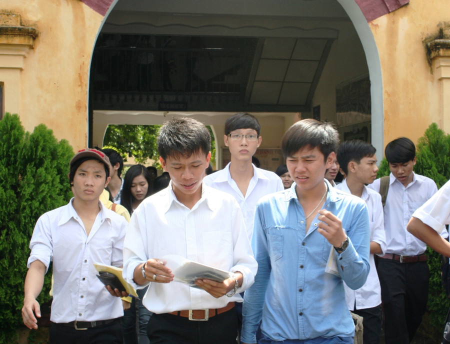 Nhiều thí sinh không hài lòng với bài thi môn Toán