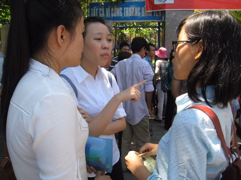 Trao đổi sau khi làm bài thi