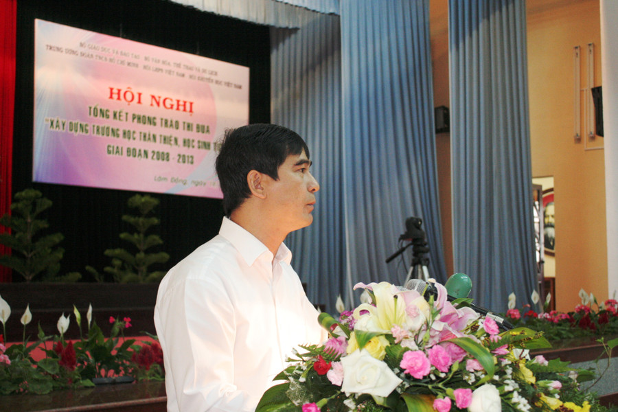 Bí thư TƯ Đoàn Dương Văn An báo cáo tại Hội nghị 