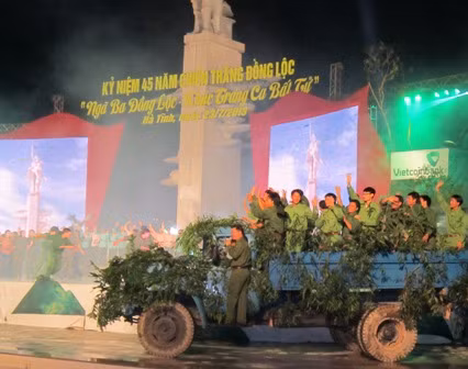 Chương trình giao lưu nghệ thuật “ Đồng Lộc – Khúc tráng ca bất tử”