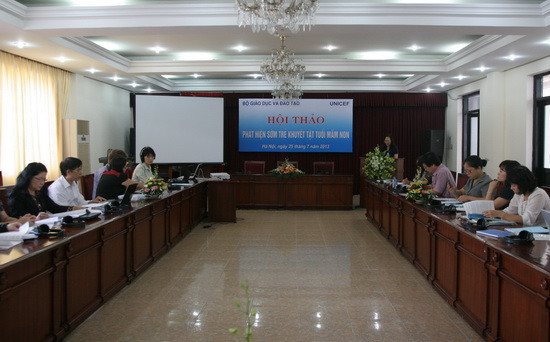 Quang cảnh hội thảo Quang cảnh hội thảo