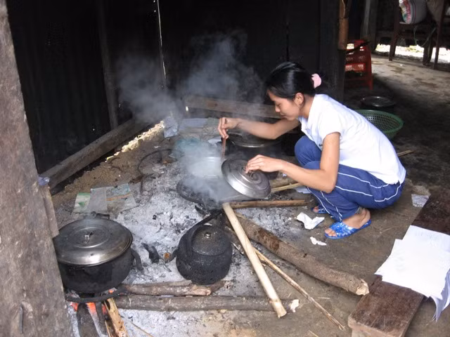 Nấu cơm chiều