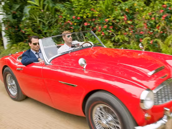 Tiết lộ những hình ảnh mới nhất của Johnny Depp trong "The Rum Diary" ảnh 2