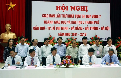 Quyết tâm chấn chỉnh lạm thu, dạy thêm, học thêm