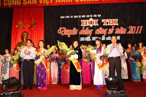 Dư âm tốt đẹp từ hội thi &quot;Duyên dáng công sở năm 2011&quot;