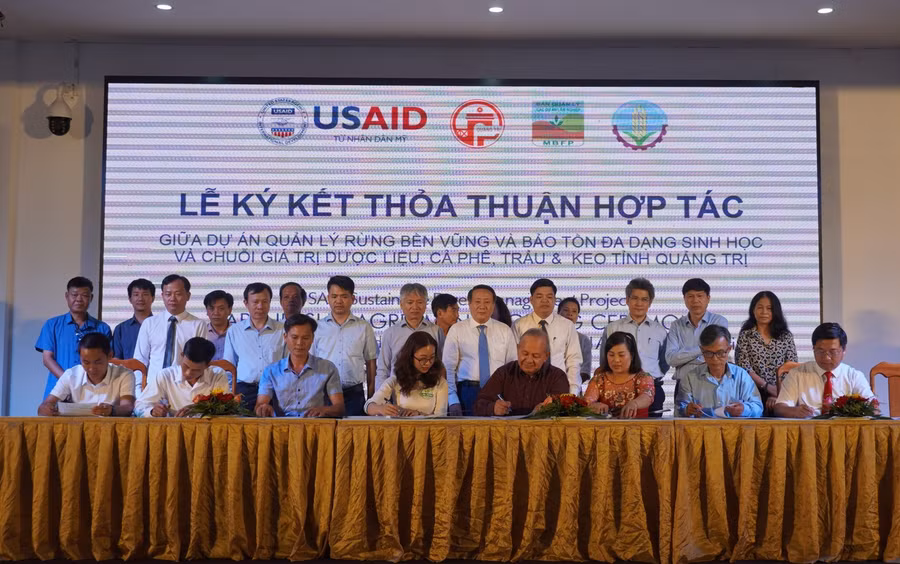 Ký kết thỏa thuận hợp tác giữa Dự án Quản lý rừng bền vững và Bảo tồn đa dạng sinh học.