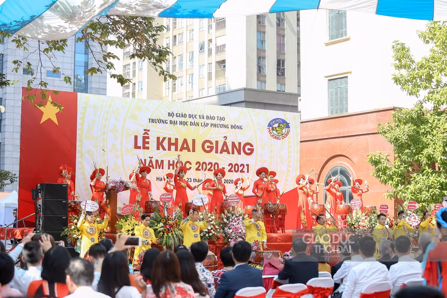 Trường Đại học Phương Đông chào đón gần 2.000 tân sinh viên ảnh 1