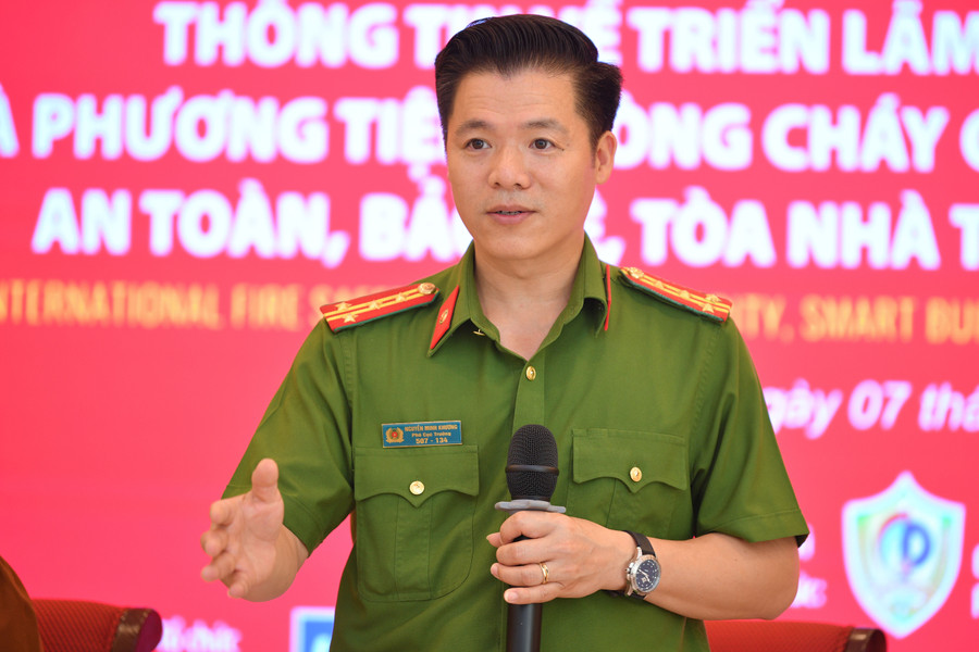 Đại tá Nguyễn Minh Khương chia sẻ thông tin tại buổi gặp gỡ báo chí. Đại tá Nguyễn Minh Khương chia sẻ thông tin tại buổi gặp gỡ báo chí.