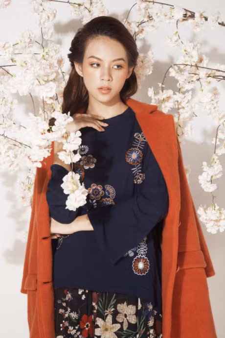 Phi Phuong Anh lanh lung trong bo anh mua xuan - Anh 5