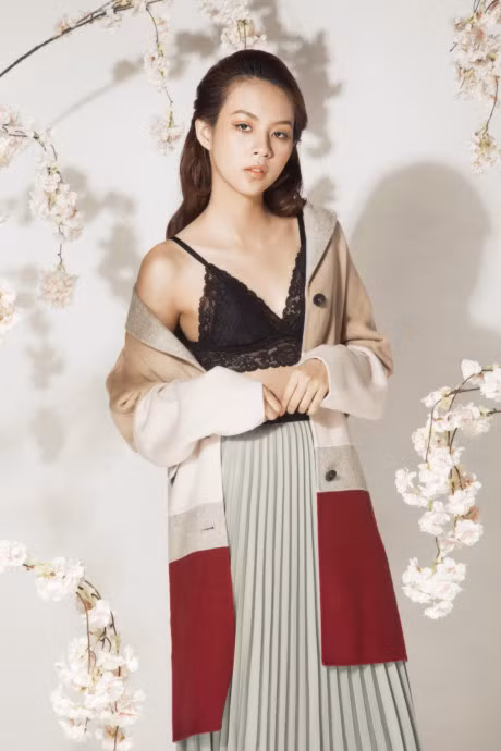 Phi Phuong Anh lanh lung trong bo anh mua xuan - Anh 1