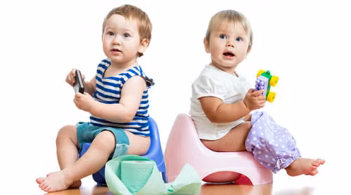 Cứ 3 trẻ thì có 1 trẻ bị táo bón vào cùng một thời điểm. Ảnh: ohbaby.