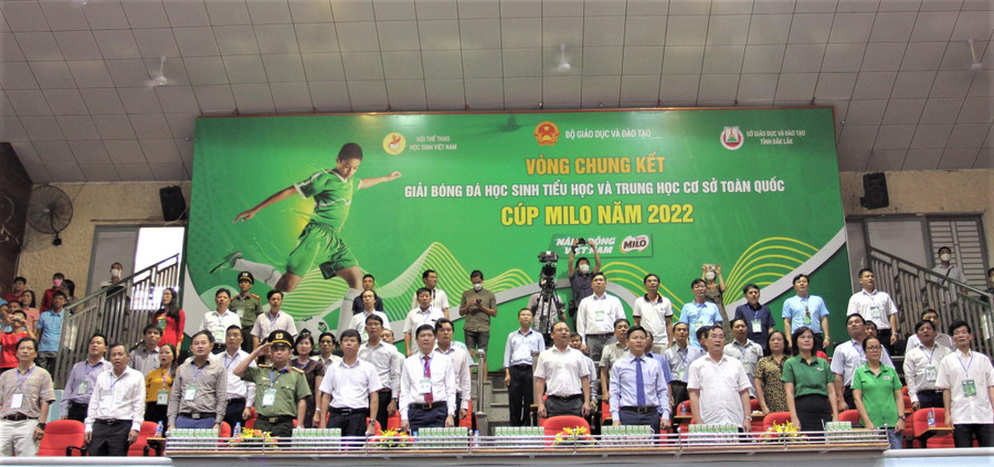 Các đại biểu dự khai mạc giải. Các đại biểu dự khai mạc giải.