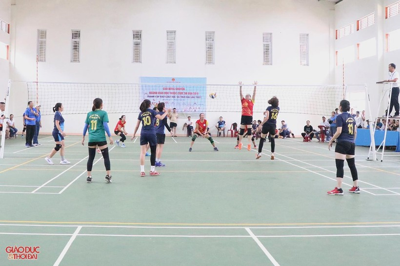 Giải bóng chuyền ngành Giáo dục Bắc Trung bộ tranh Cúp Báo GD&amp;TĐ lần thứ nhất tổ chức tại tỉnh Quảng Trị diễn ra thành công.