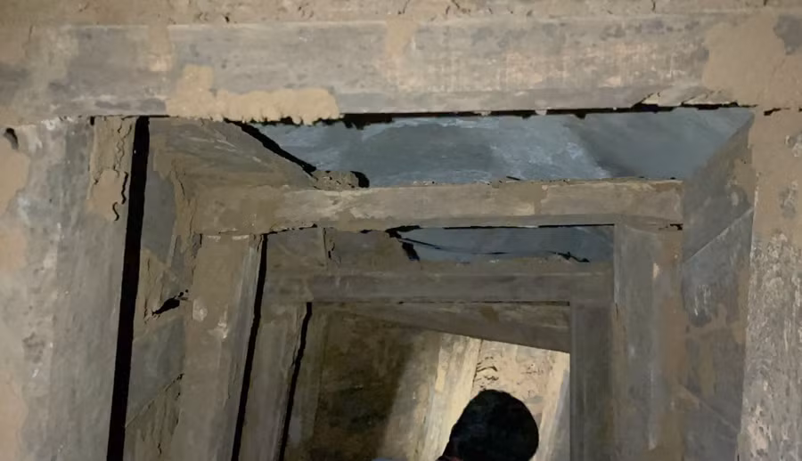 Qua thời gian khai thác, các cửa vào địa đạo bị xuống cấp.