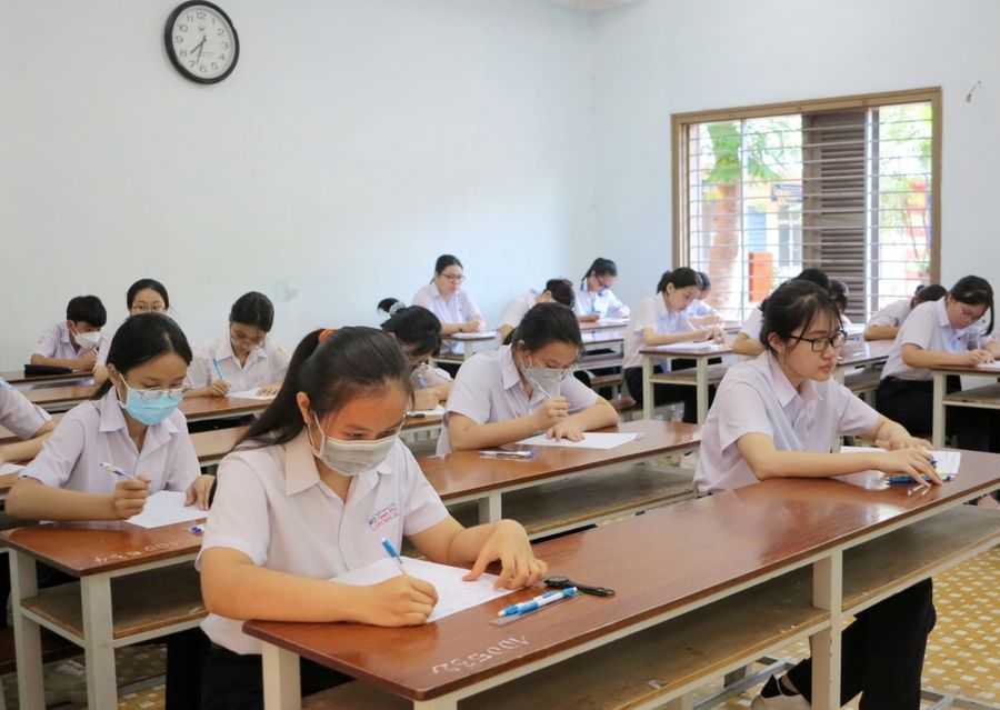 Học sinh Khánh Hòa thi tuyển vào lớp 10 năm học 2023-2024. (Ảnh: Sở GD&ĐT)