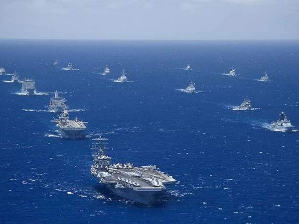 Tàu chiến các nước tham gia cuộc tập trận RIMPAC năm 2012. (Nguồn: navytimes.com)