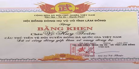 Bo me Cong Phuong tiet lo tieu chi chon con dau, Huy Toan duoc vinh danh - Anh 2