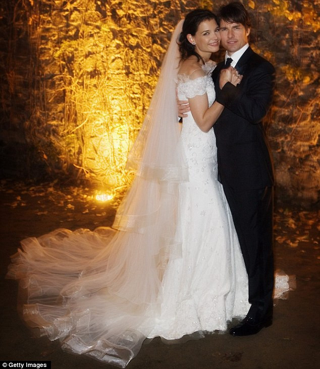 Tom – Katie ly hôn sau 5 năm chung sống ảnh 1 Tom và Katy đã ly hôn sau 5 năm chung sống