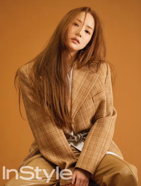 Nguoi dep dao keo Park Min Young sang chanh tren tap chi - Anh 3