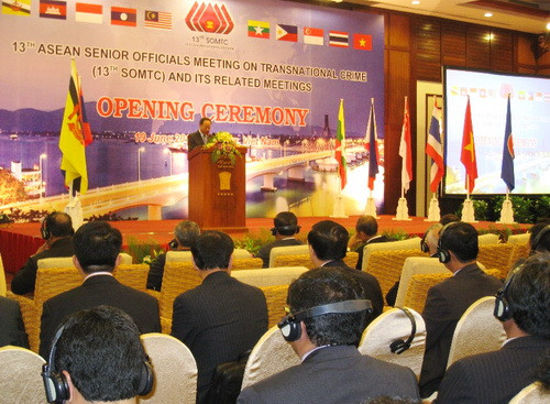 Hoạt động tội phạm trong lĩnh vực du lịch là một vấn đề đang nổi lên hiện nay Hoạt động tội phạm trong lĩnh vực du lịch là một vấn đề đang nổi lên hiện nay