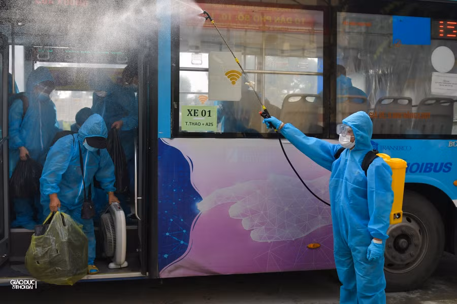 Toàn bộ người dân tại điểm dịch Thanh Xuân Trung hoàn thành cách ly tập trung đã trở về nhà trong sáng ngày hôm nay.