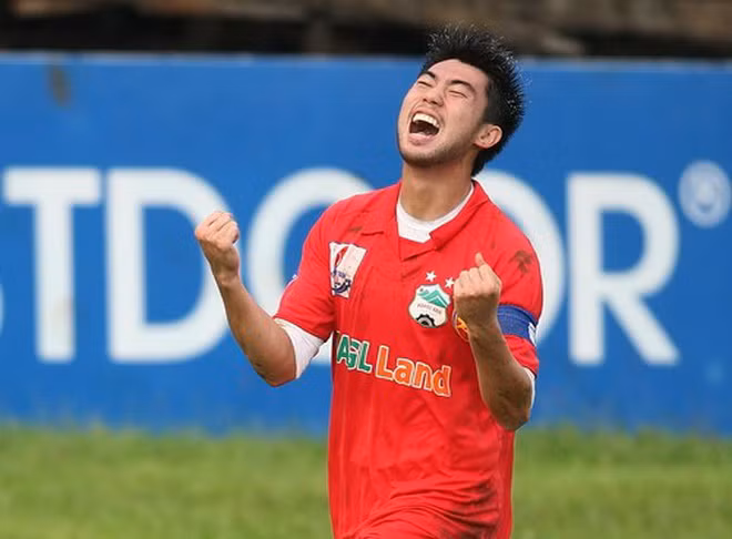 Tiền vệ Lee Nguyễn tự tin trước trận gặp Hà Nội FC