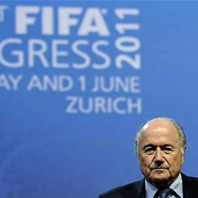 Sepp Blatter tiếp tục giữ chức chủ tịch FIFA đến 2015