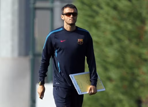 Luis Enrique chính thức dẫn dắt AS Roma