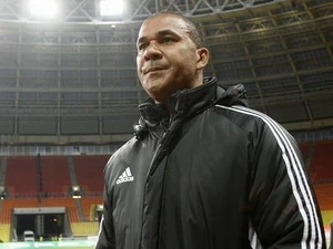 Huyền thoại Ruud Gullit bị CLB Terek Grozny sa thải