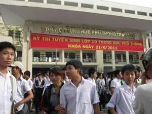 Đà Nẵng và TP.HCM kết thúc kỳ thi tuyển sinh vào 10